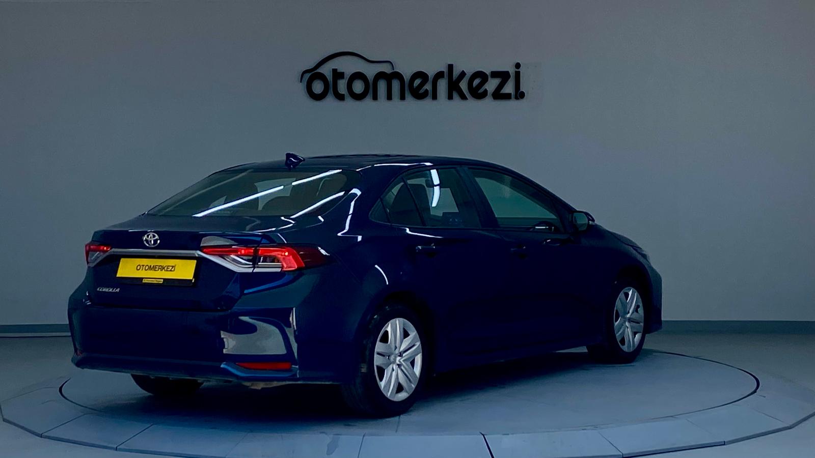 TOYOTA COROLLA 5
